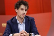 紫薇斗数人工智能实验室Mistral将推出其首款推理模型，挑战 OpenAI